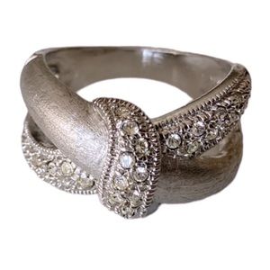 SILVER TONE RING WITH CZS/RHINESTONES Size 7